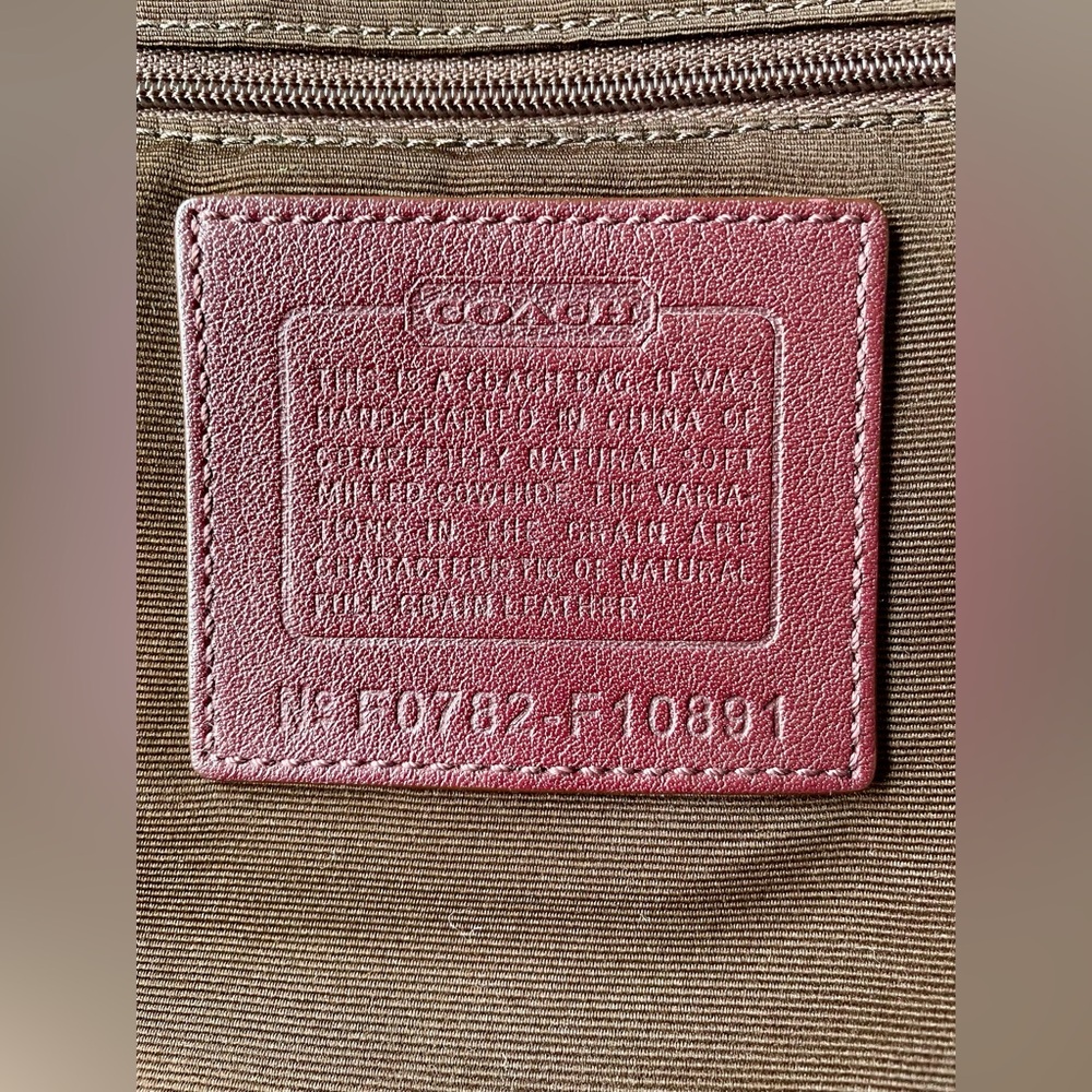 ‼️‼️SOLD‼️‼️Coach Y2K Chelsea Hobo Purple Silver - Picture 5 of 17
